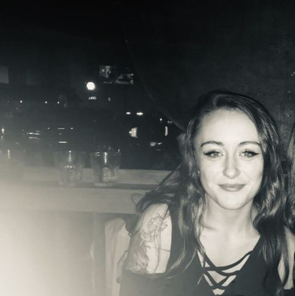 Meet your Posher, Eleanor